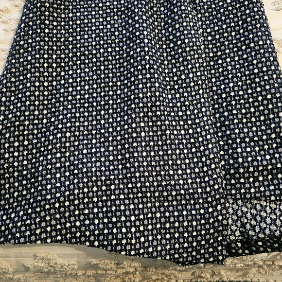 Banana Republic Black, Blue and White Midi Dress - Picture 4 of 15